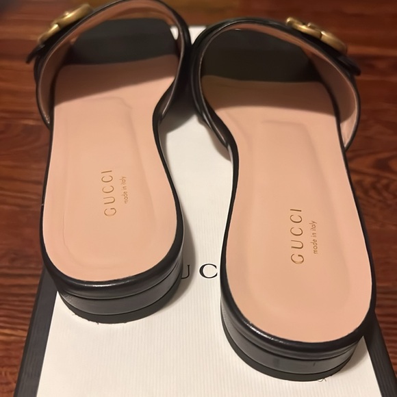 Authentic women’s Gucci Malaga Kid GG Marmont Slide sandal! - Picture 3 of 9